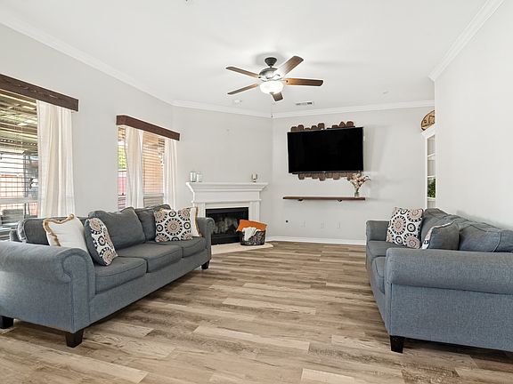 5th image of 119 Maywood Dr