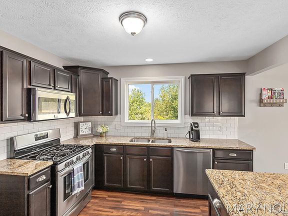2nd image of 4268 Cloverfield Ct