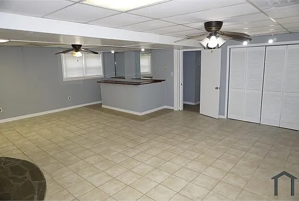 1303 Burbank Trl — Photo 38