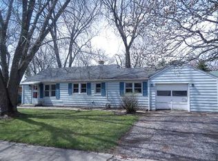 11213 S Myrtle St, Huntley, IL 60142