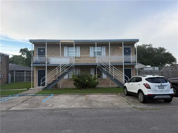 9263 4th St, New Orleans, LA 70123
