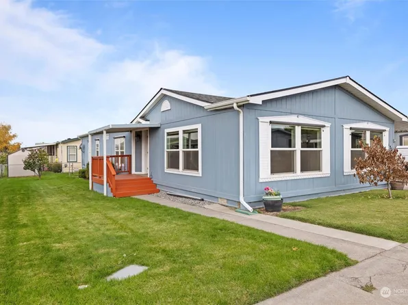 529 Fleetwood Avenue, College Place, WA 99324