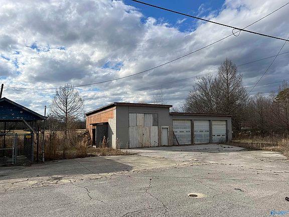 3rd image of 11289 State Highway 33