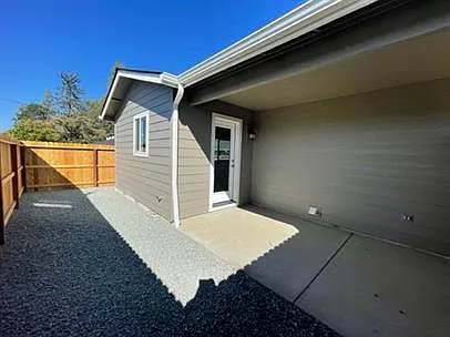 1841 Hubbard Ln #3 — Photo 11