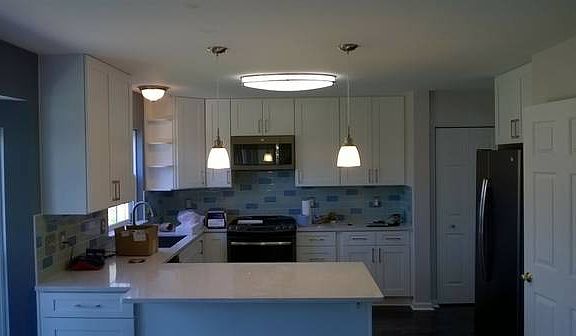 3rd image of 22 Montgomery Dr