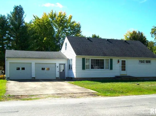 124 E Hardin St, Winchester, IL 62694