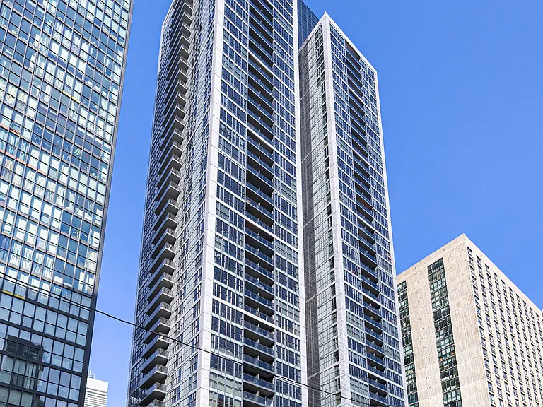 28 Ted Rogers Way #1012 — Photo 22
