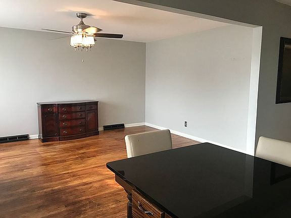 5th image of 3763 Koeln Ave