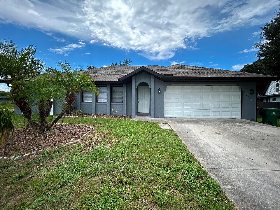 21443 Manatee Ave