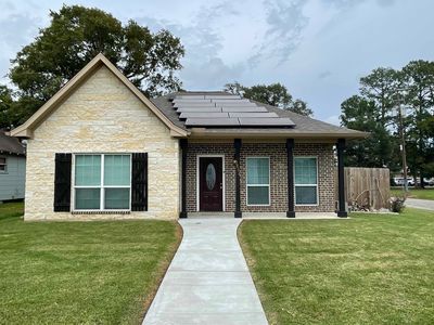 1804 N 19th St, Nederland, TX, 77627