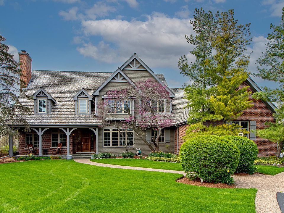 1st image of 419 Farrington Dr