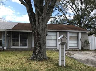 8810 Plum Grove Ct, Tampa, FL 33634