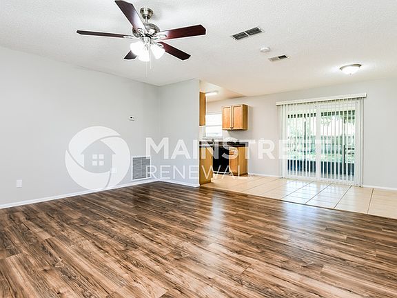 5th image of 6445 Greenwood Ave