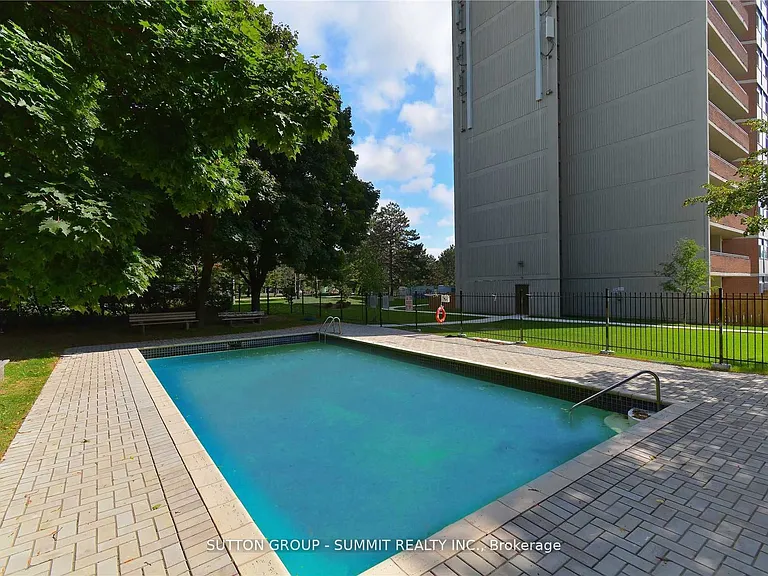 2301 Derry Rd W #701 — Photo 30