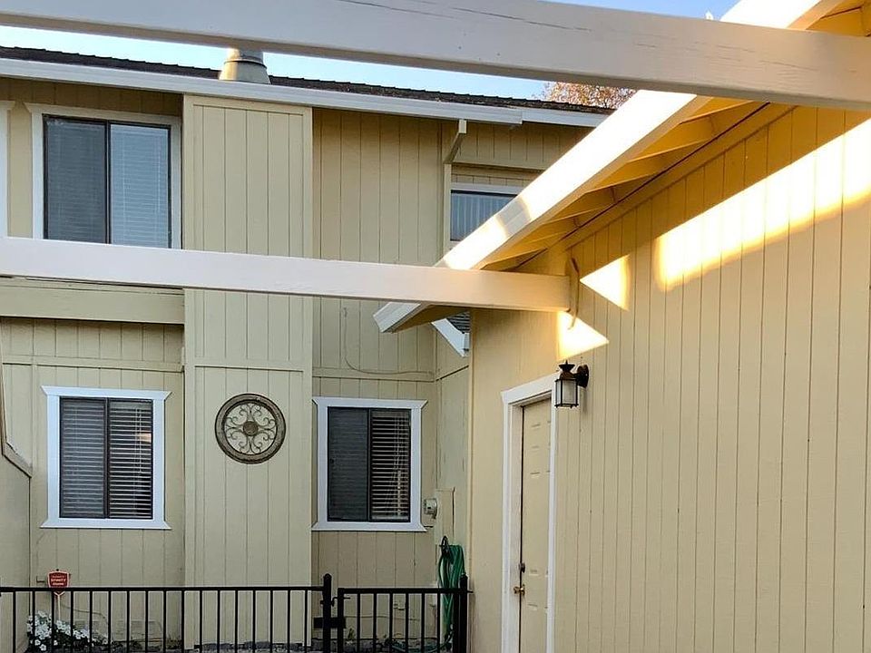 2nd image of 4266 Diamond Meadows Way