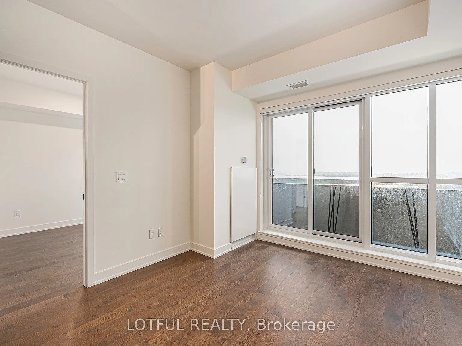 1 bed, $2,100 — Photo 4