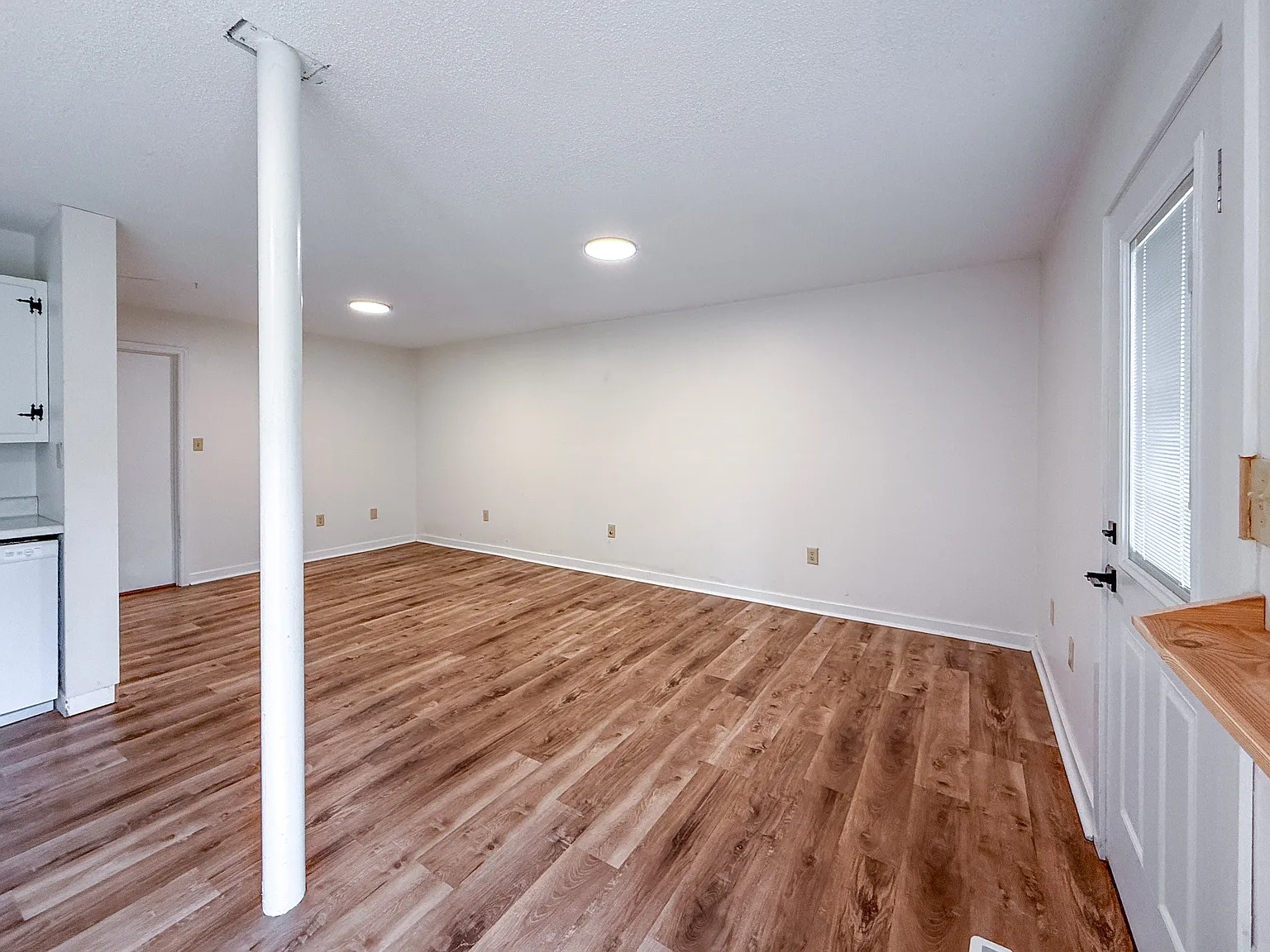 1 bed, 750 sqft, $700 — Photo 4