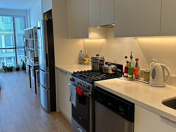 5th image of 1433 Bush St Unit 505