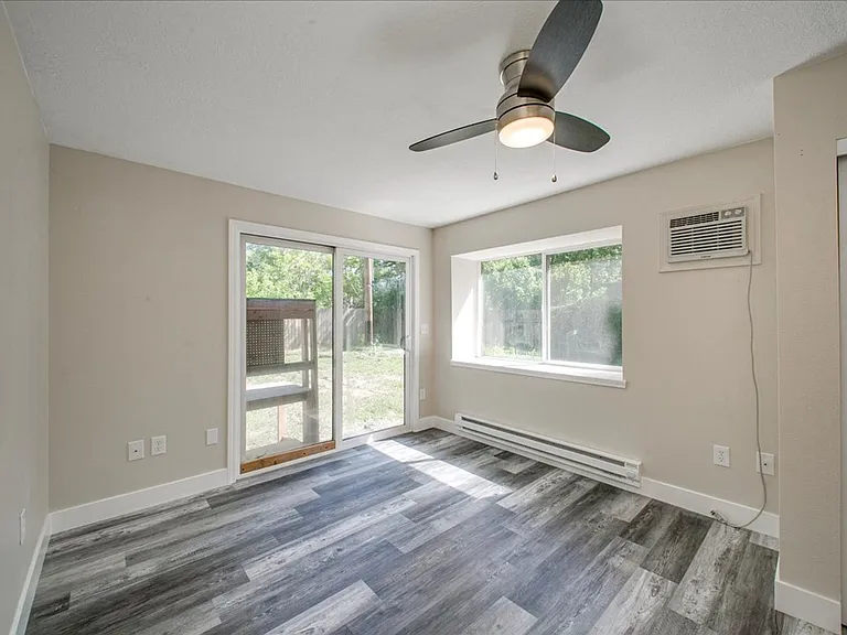 3316 W Cherry Ln — Photo 12