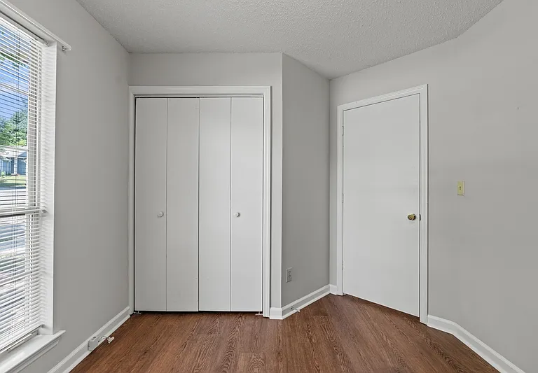 100 River Oaks Dr — Photo 18
