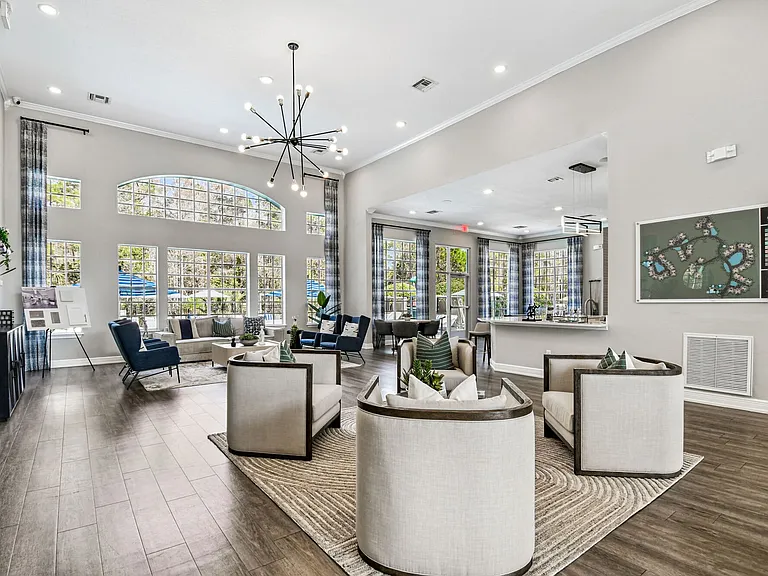Knightsbridge at Stoneybrook — Photo 59