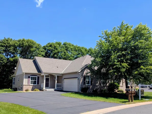 4854 384th Trl, North Branch, MN 55056