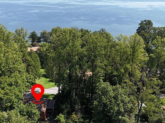 2nd image of 2627 Aspen Rd