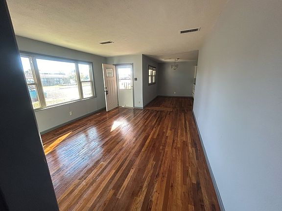 2nd image of 1705 E 21st St