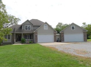 6517 SE Taylor Rd, Blue Springs, MO 64014