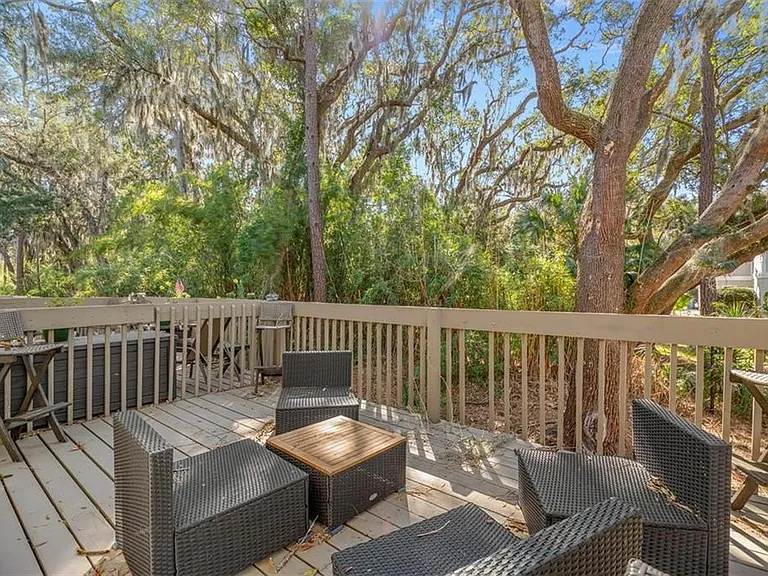 1000 Sea Island Rd #10 — Photo 24
