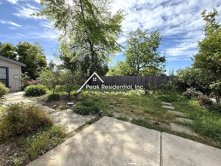 9378 Rolling Glen Ct — Photo 29