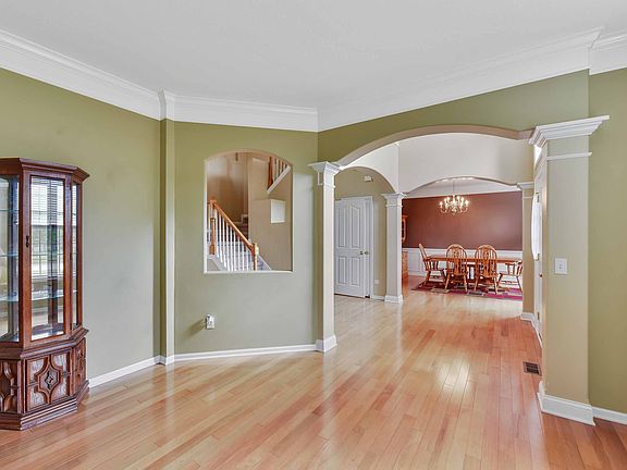 4th image of 2349 Stonewood St