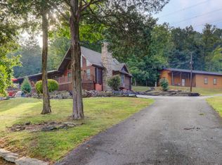 137 Loy Ln, Powell, TN 37849