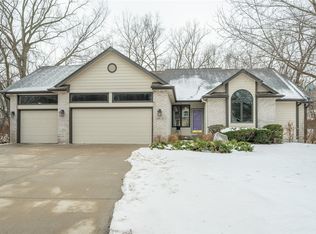 2912 Caulder Ave, Des Moines, IA 50321