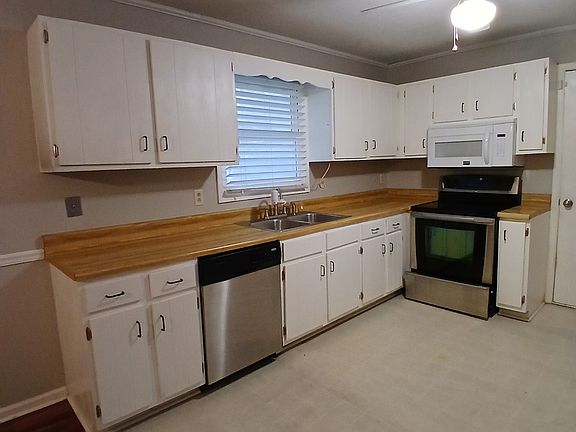 4th image of 4977 Cindy Cir NW