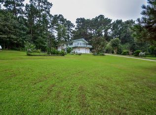 30 Hypoint Cir, Coldspring, TX 77331