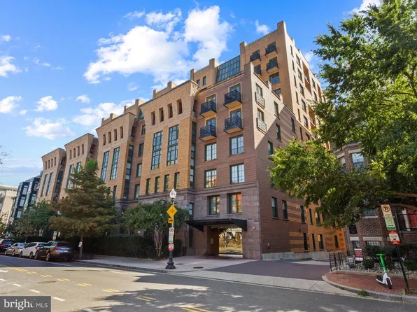 910 M St NW APT 1006, Washington, DC 20001