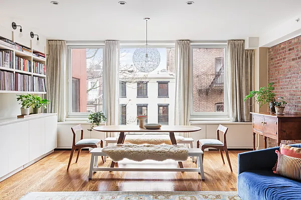 Sold by Compass | media 3