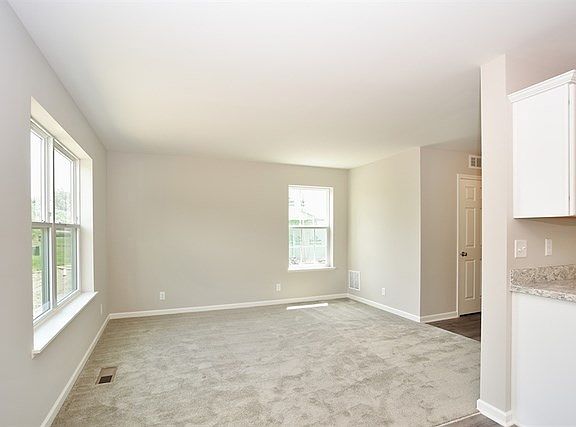 5th image of 7123 Mulligan Ct #3801