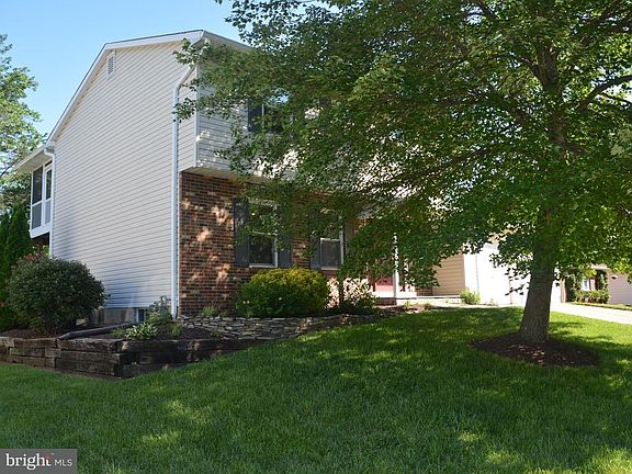 3rd image of 14718 Jarnigan St