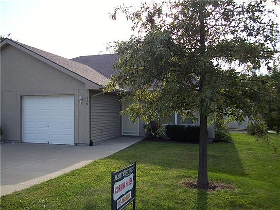 3rd image of 620 McKenna St