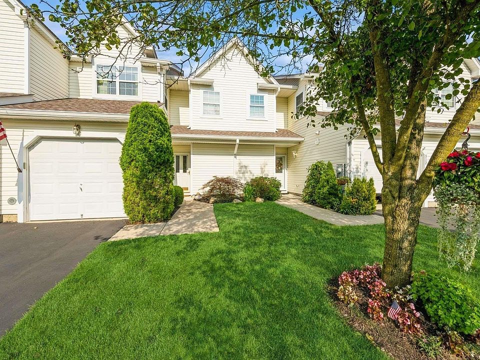 1st image of 313 Erik Drive #313