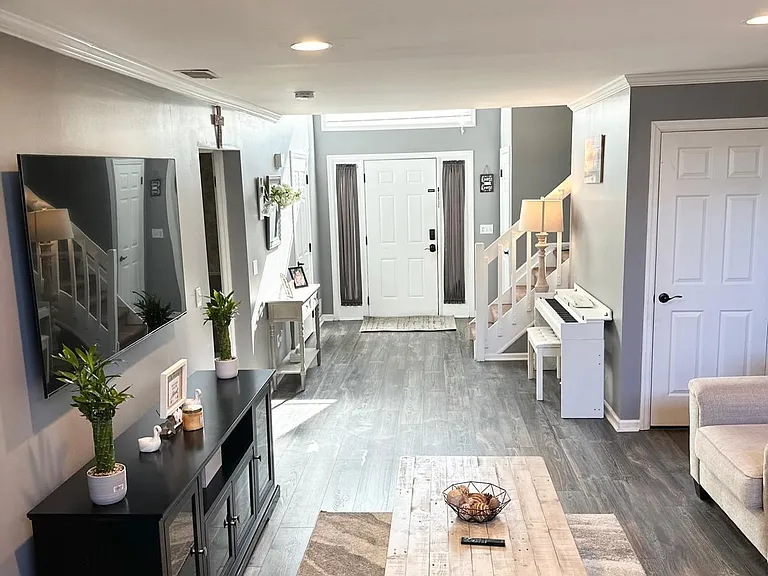49 White Swan Way — Photo 10