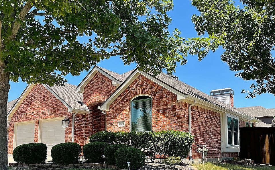 2nd image of 2413 Chesterwood Dr