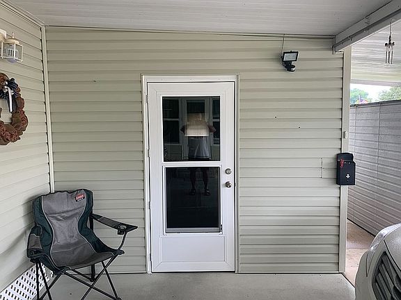 Laundry Room Entrance