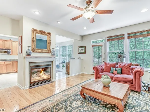 7 Henning Terrace, Denville Twp., NJ 07834