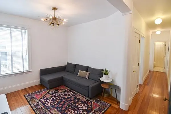 6 Perry St #3 — Photo 3