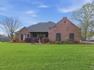 975 N Kade Ln, Lake Charles, LA 70605