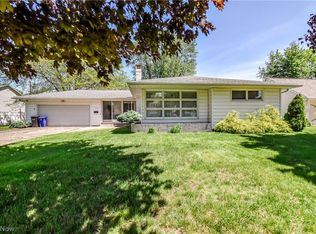 956 Mill St, Conneaut, OH 44030