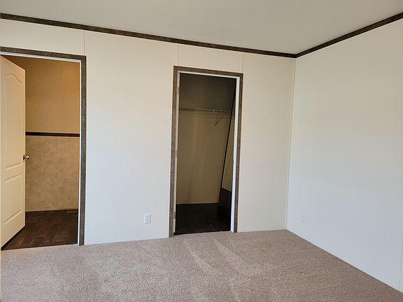 4th image of 38000 Le Chateau Blvd #352